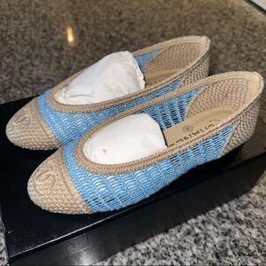 CHANEL 25P CC Raffia Crochet Woven Two Tone Cap Toe Ballerina Ballet Flat Shoes